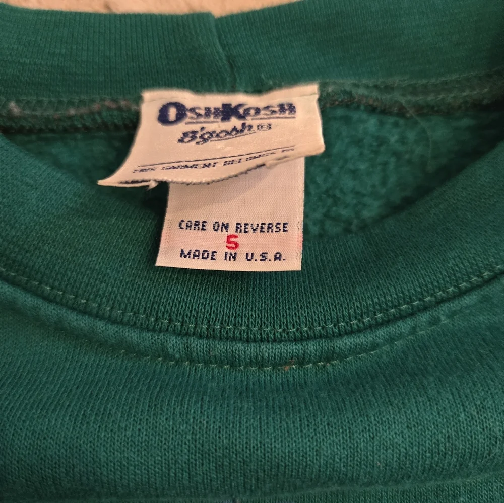 Vintage 1990s OshKosh B'gosh Teal Graphic Sweatshirt